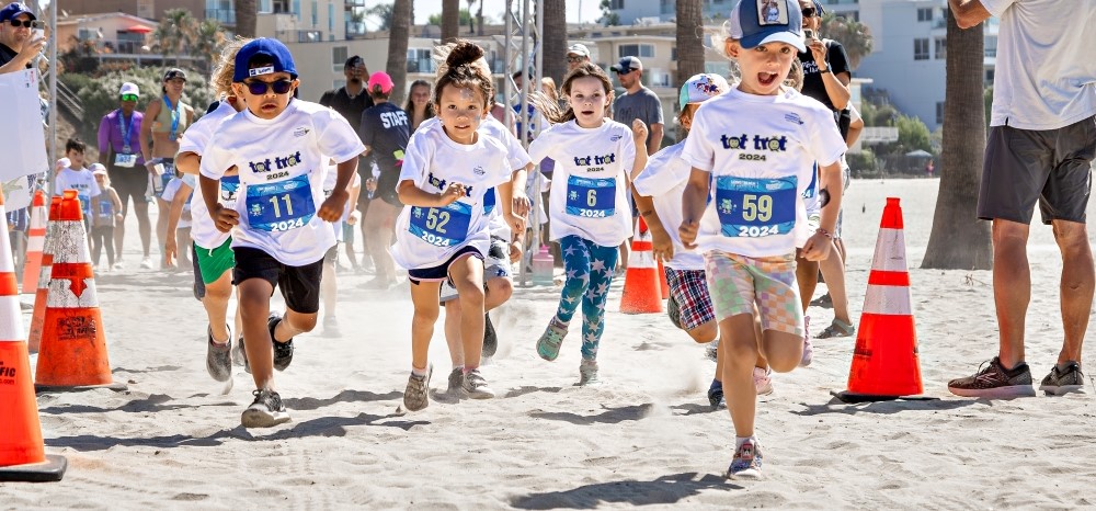 Image of children taking off from start line